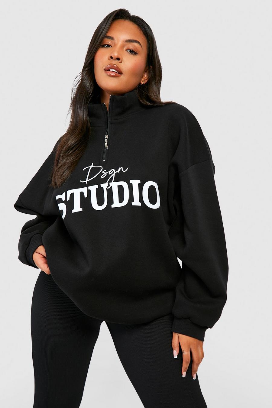 Plus Sweatshirt mit Dsgn Studio-Schriftzug und halbem Reißverschluss, Black schwarz