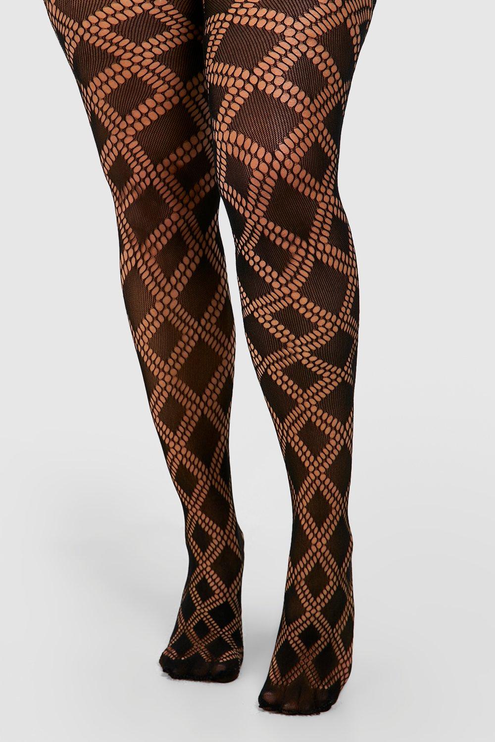 https://media.boohoo.com/i/boohoo/gzz48699_black_xl_3/female-black-plus-check-diamond-tights-