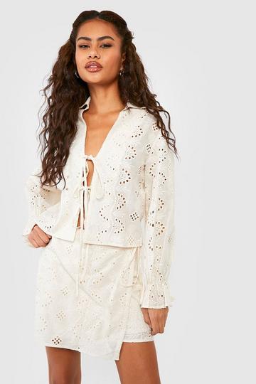 Eyelet Tie Front Shirt beige