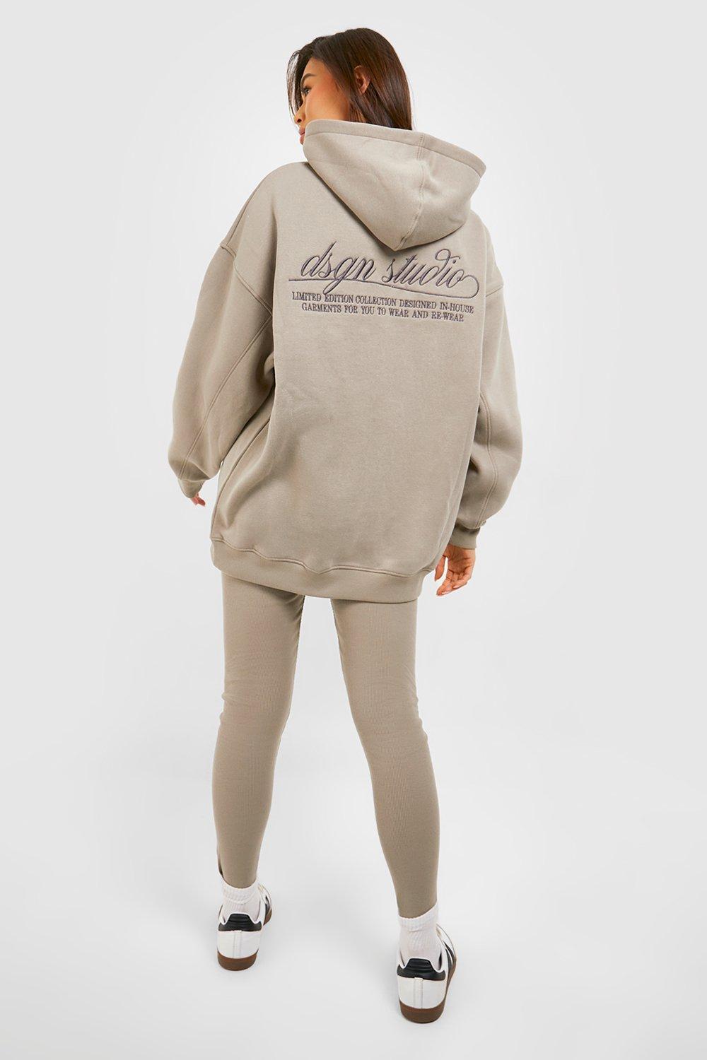 Ensemble avec sweat oversize zippé et legging côtelé