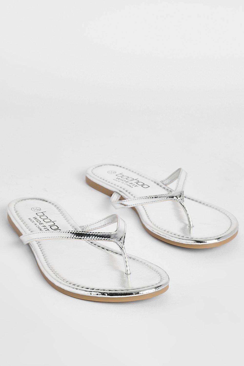 Wide Fit Metallic Flip Flops boohoo