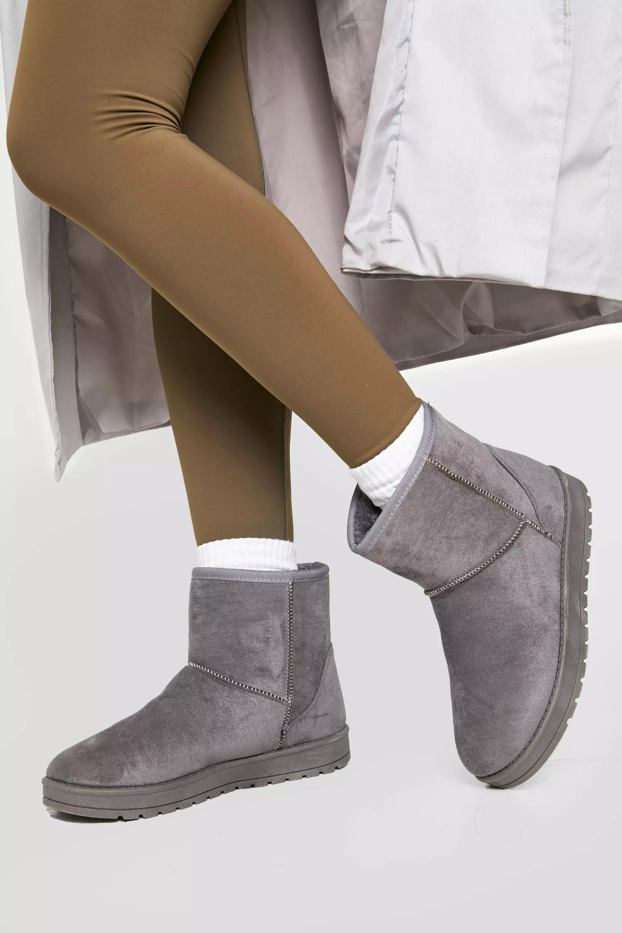 Boohoo grey boots store