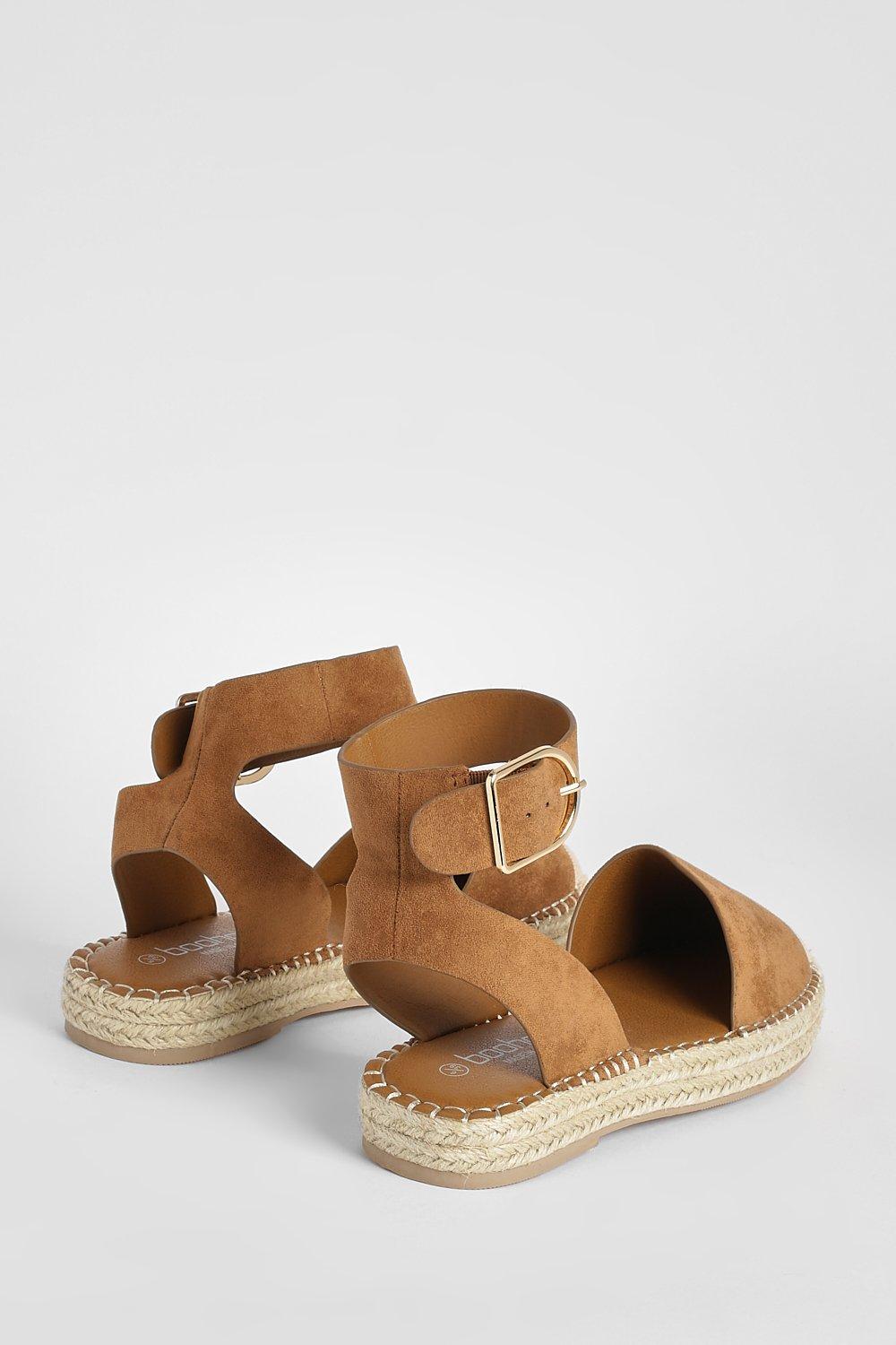 Closed Toe Buckle Detail Espadrilles