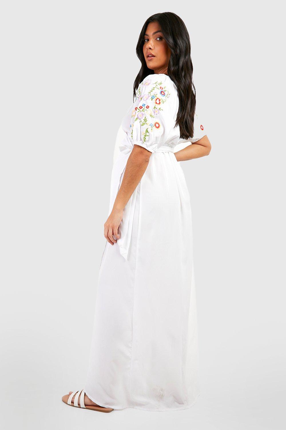 Boohoo floral hotsell maternity dress