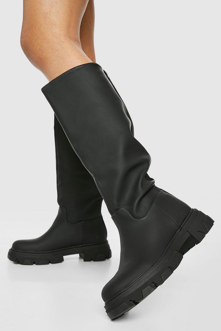Black Knee High Pull On Rubber Boots