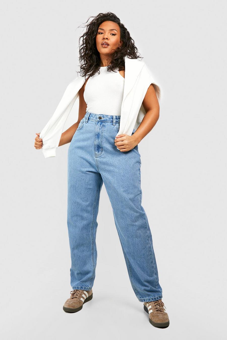 Plus Butt-Shaper Mom-Jeans mit hohem Bund, Light wash image number 1