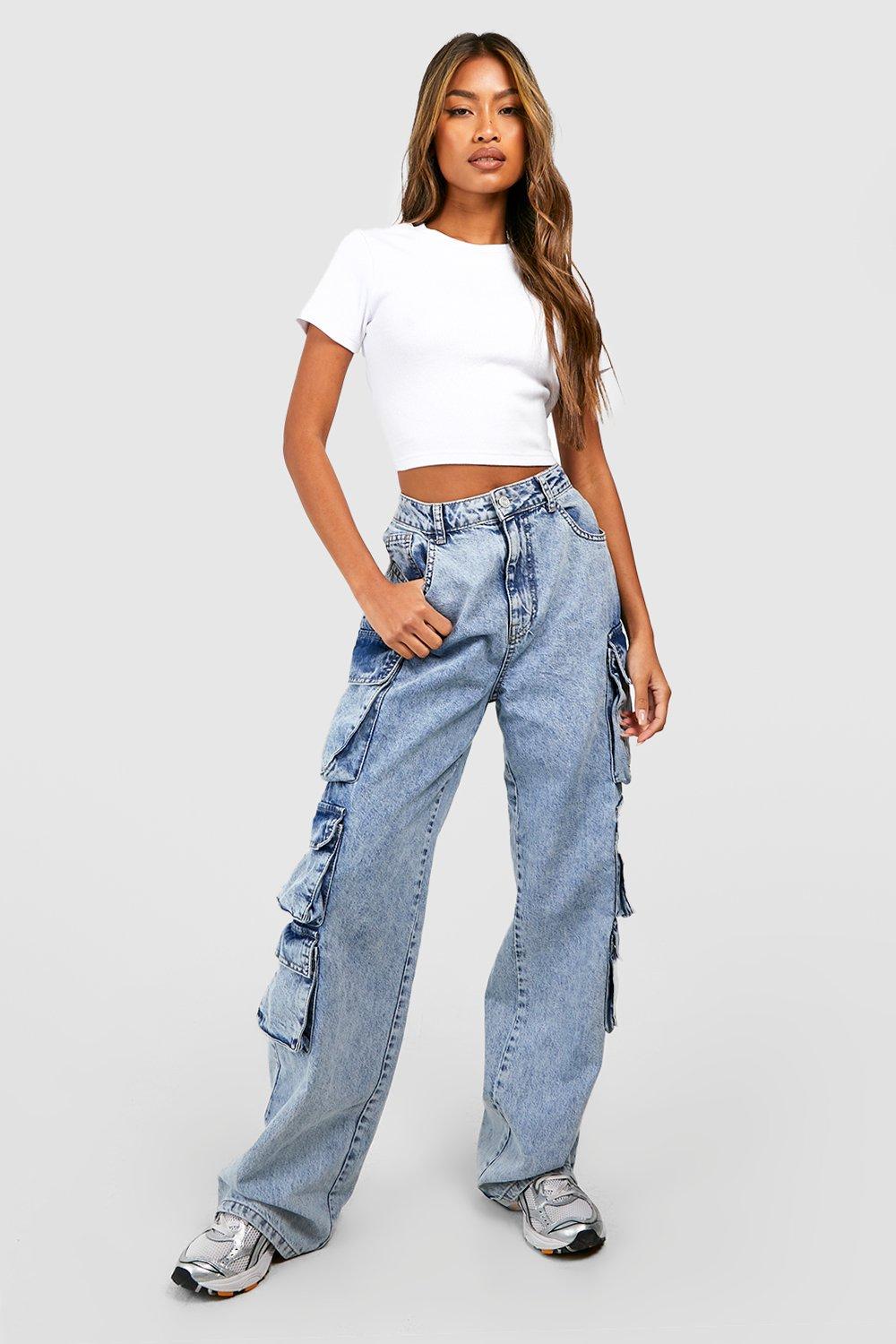 White baggy best sale crop top