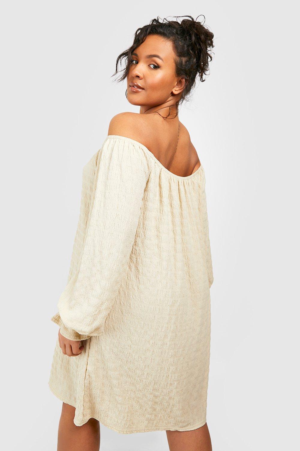 Women s Plus Textured Crinkle Off Shoulder Sundress Boohoo UK