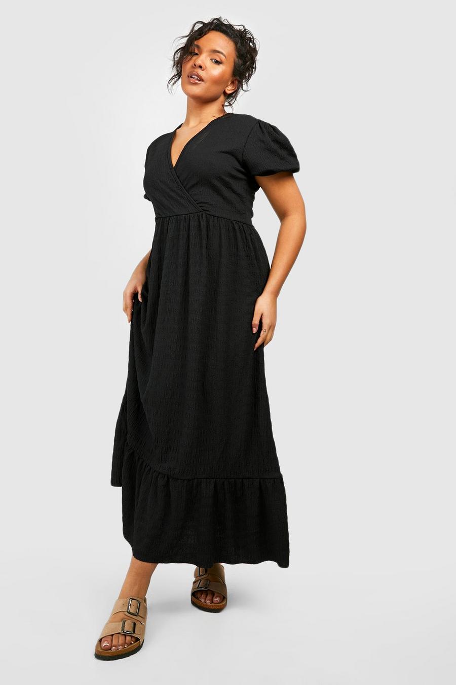 Black Plus Textured Crinkle Midaxi Dress image number 1