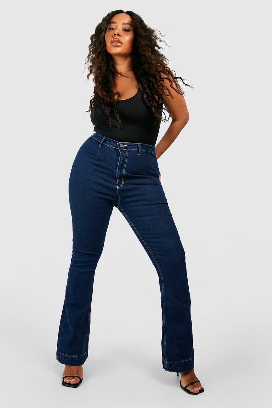 Jeans a zampa Plus Size con fondo profondo image number 1