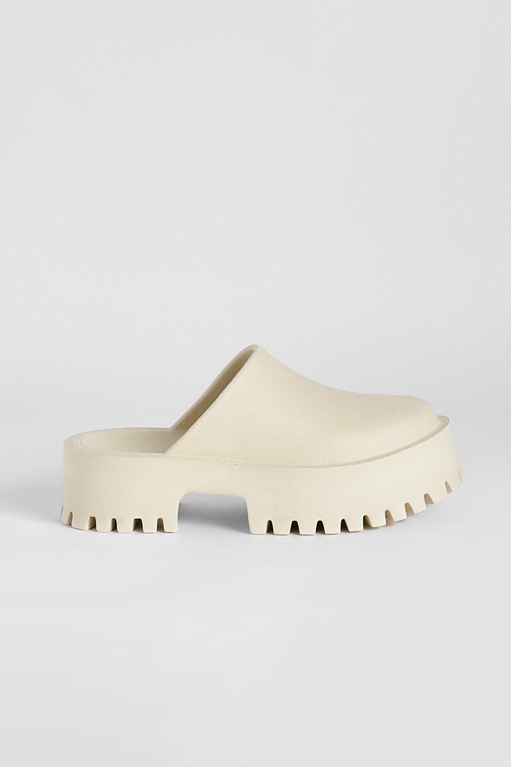 White platform hot sale clogs