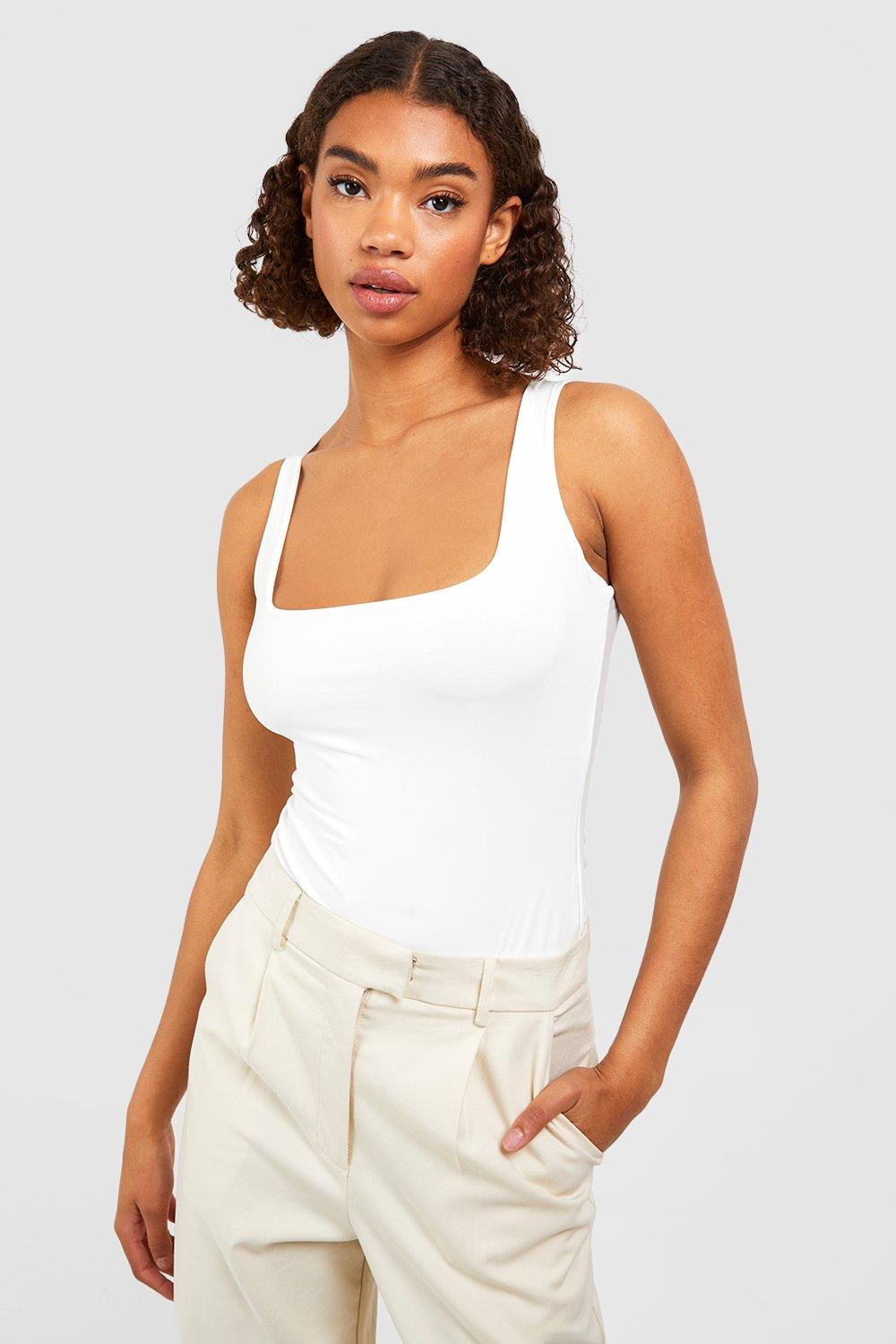 Boohoo Tall Tall Leah Basic V Neck Strappy Bodysuit