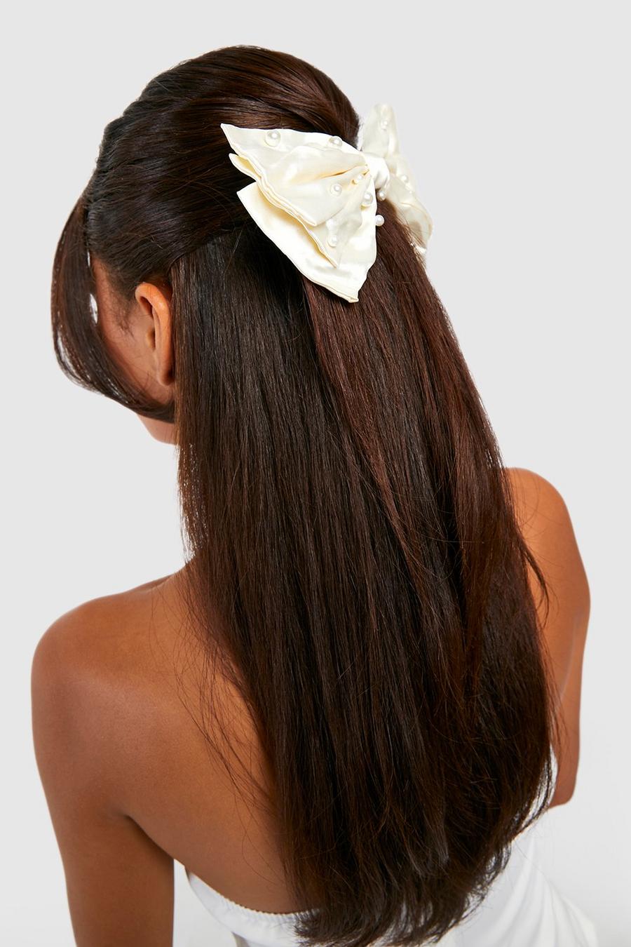 Cream Oversize Pearl Detail Bow  image number 1
