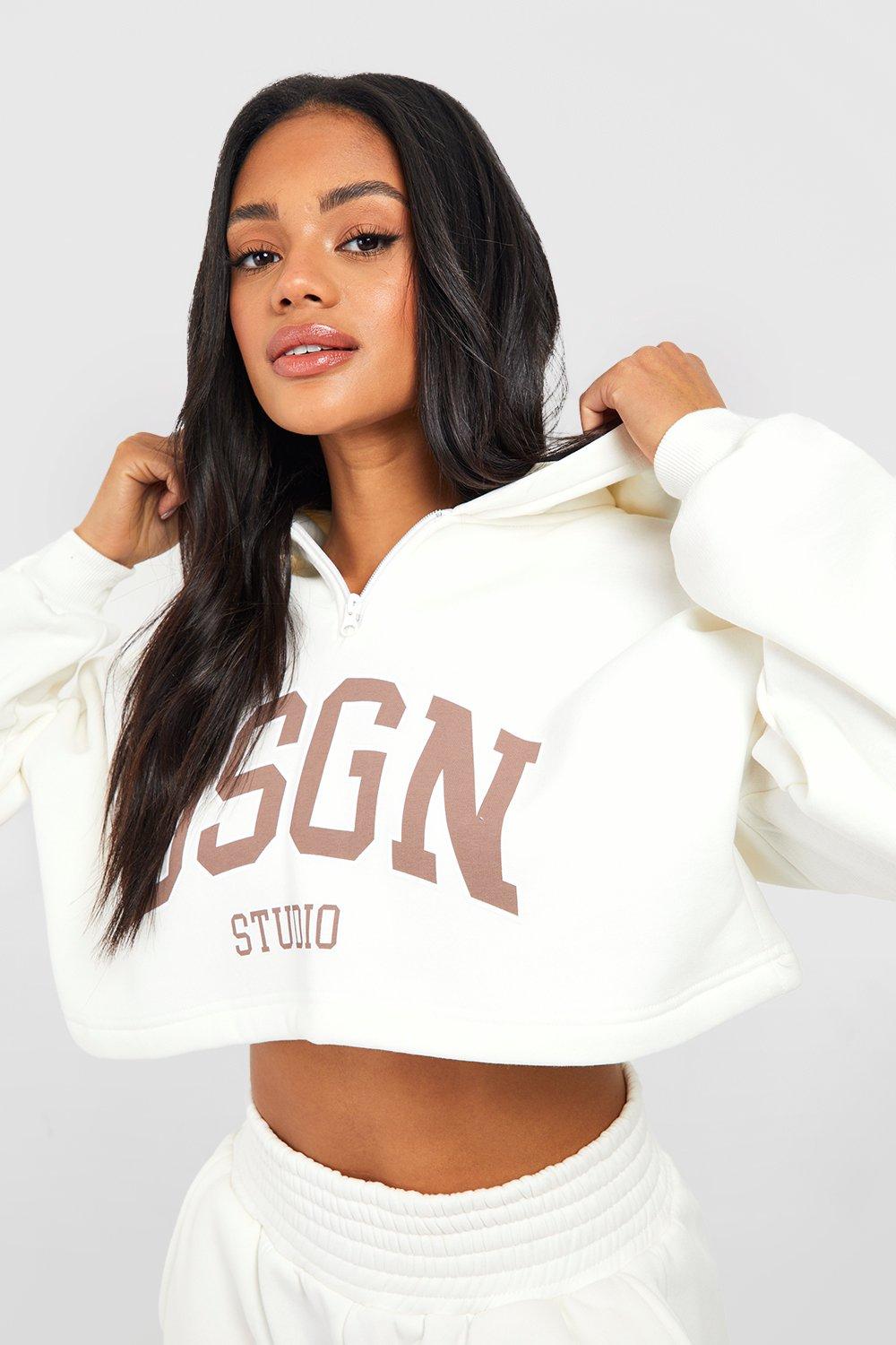 Half crop top discount hoodie