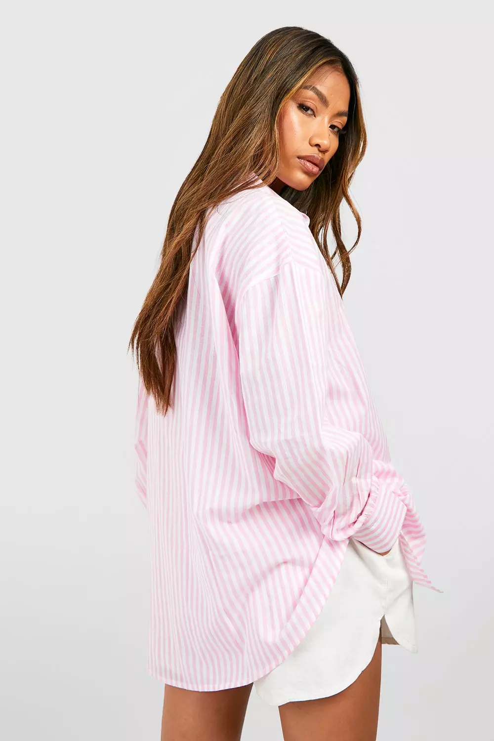 Pink Oversized Striped Linen Look Shirt صورة بديلة