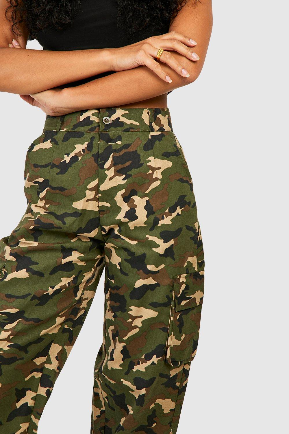 High Waisted Camo Cargo Pants - Grey