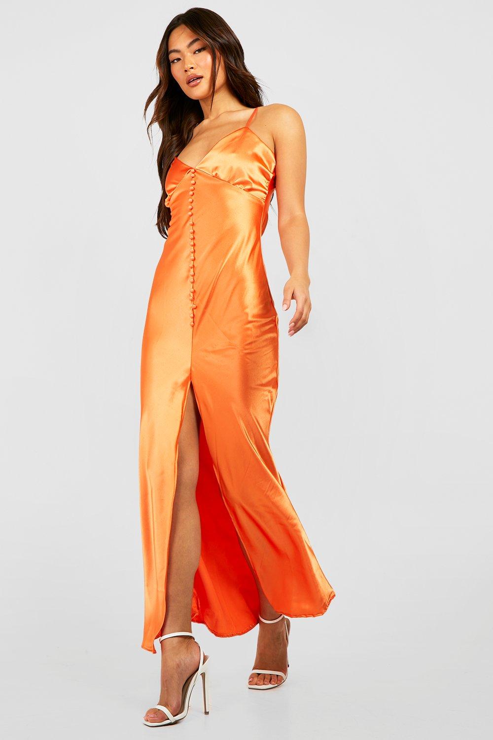 Maxi dress with outlet buttons down front