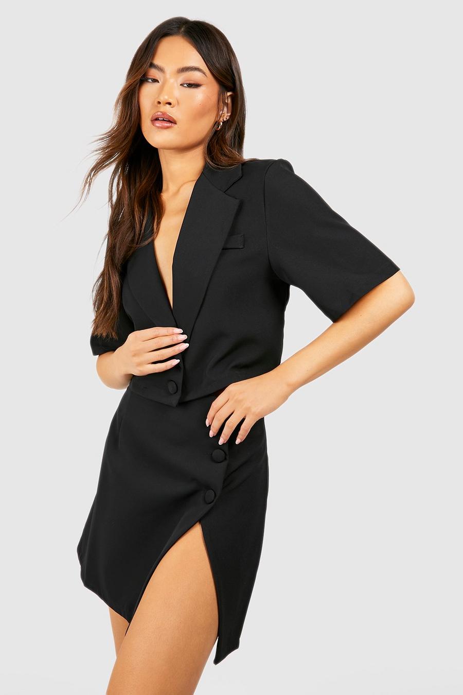 Black Cropped Relaxed Fit Tailored Blazer image number 1