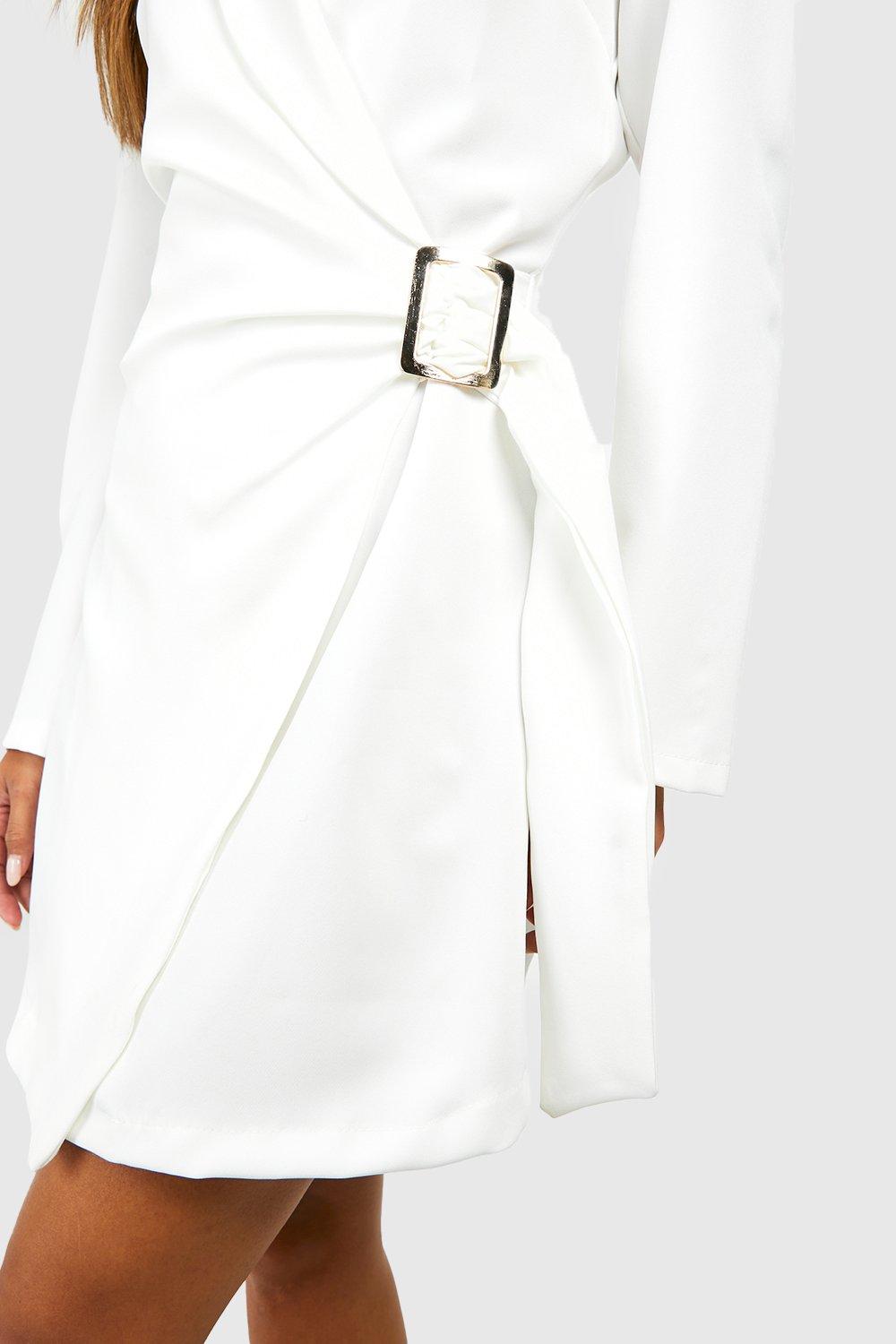 Boohoo white sale wrap dress