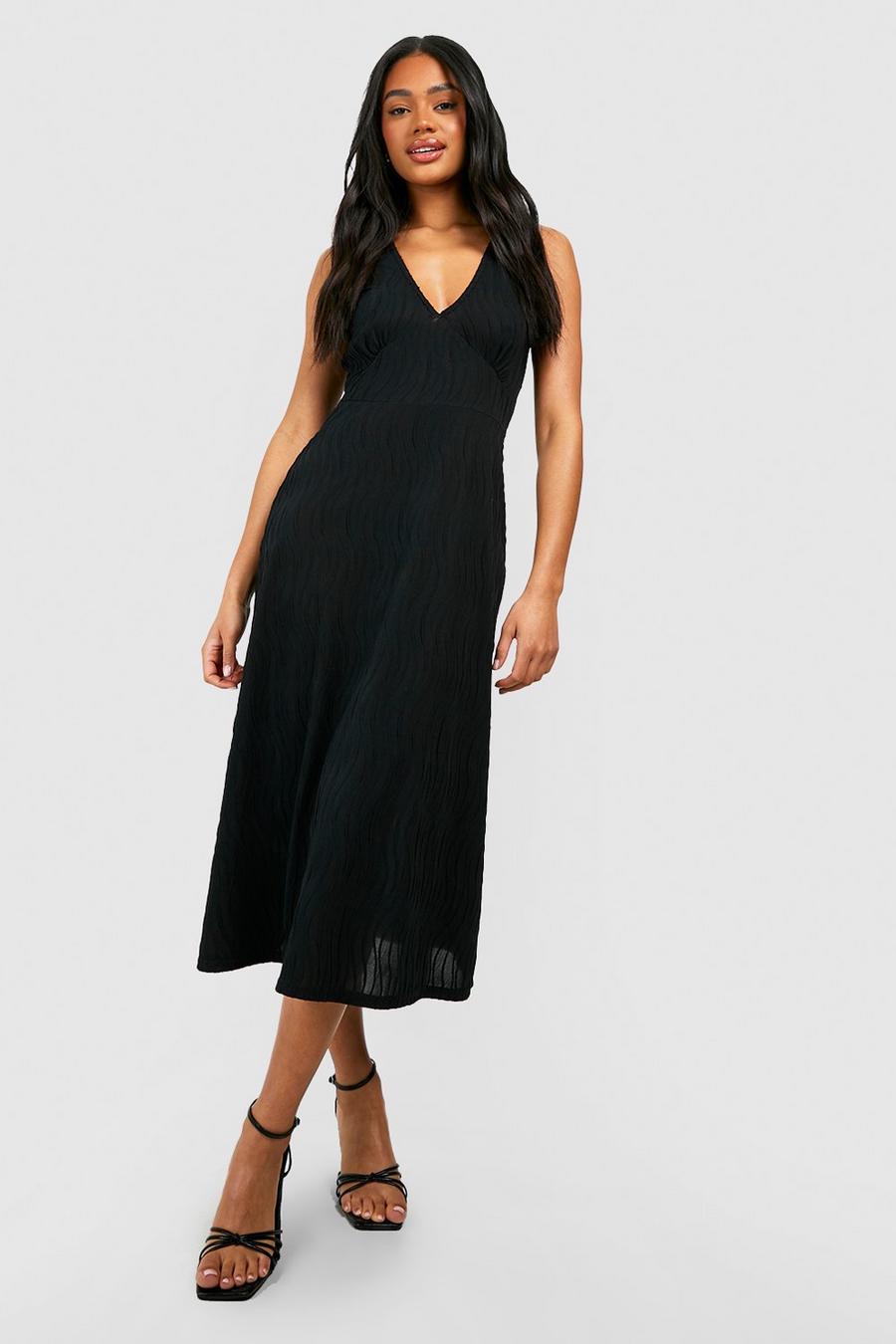 Black Textured Wave Rib Midi Dress image number 1