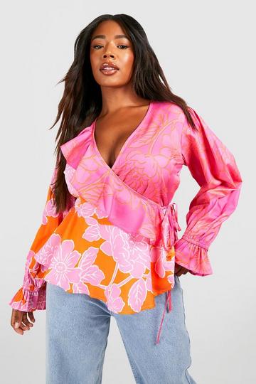 Plus Contrast Floral Ruffle Wrap Top pink