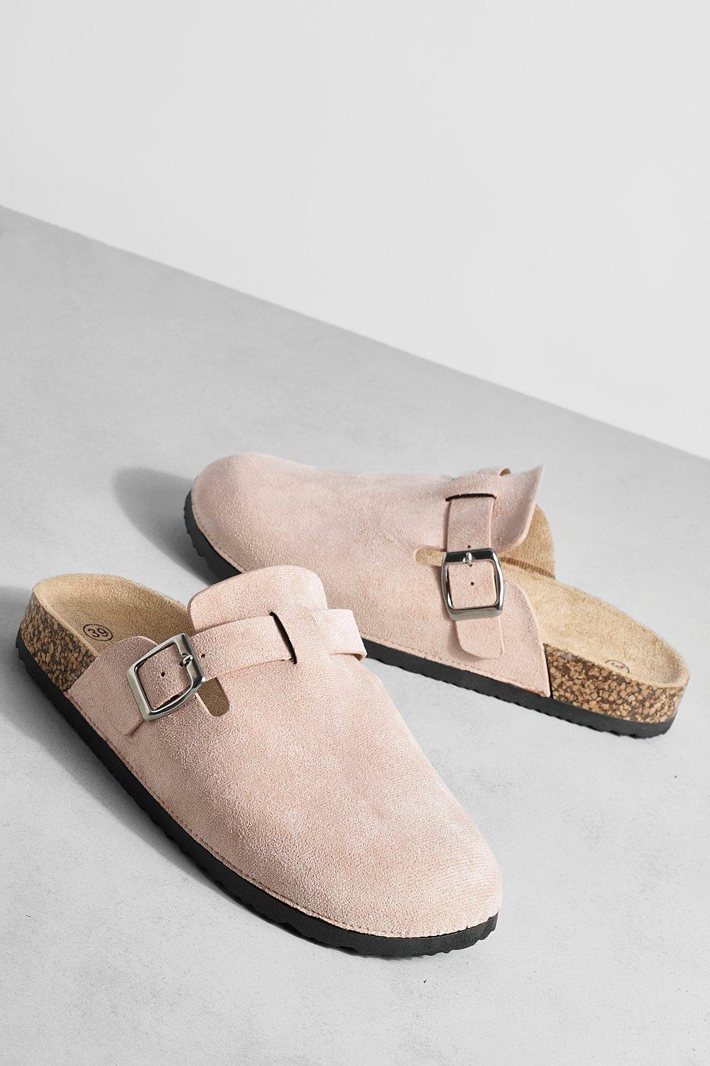 Closed Toe Clogs