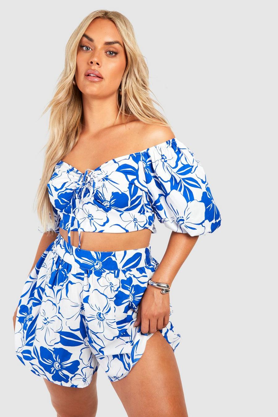 Blue Plus Woven Tropical Print Flippy Shorts image number 1