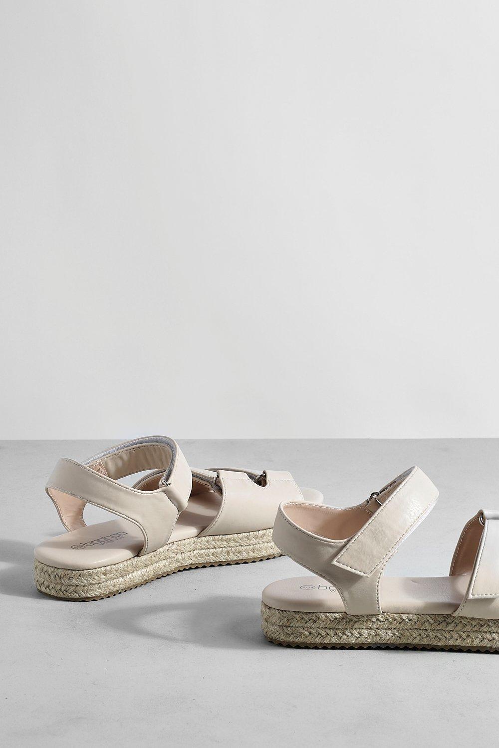 Flatform sandals hot sale boohoo