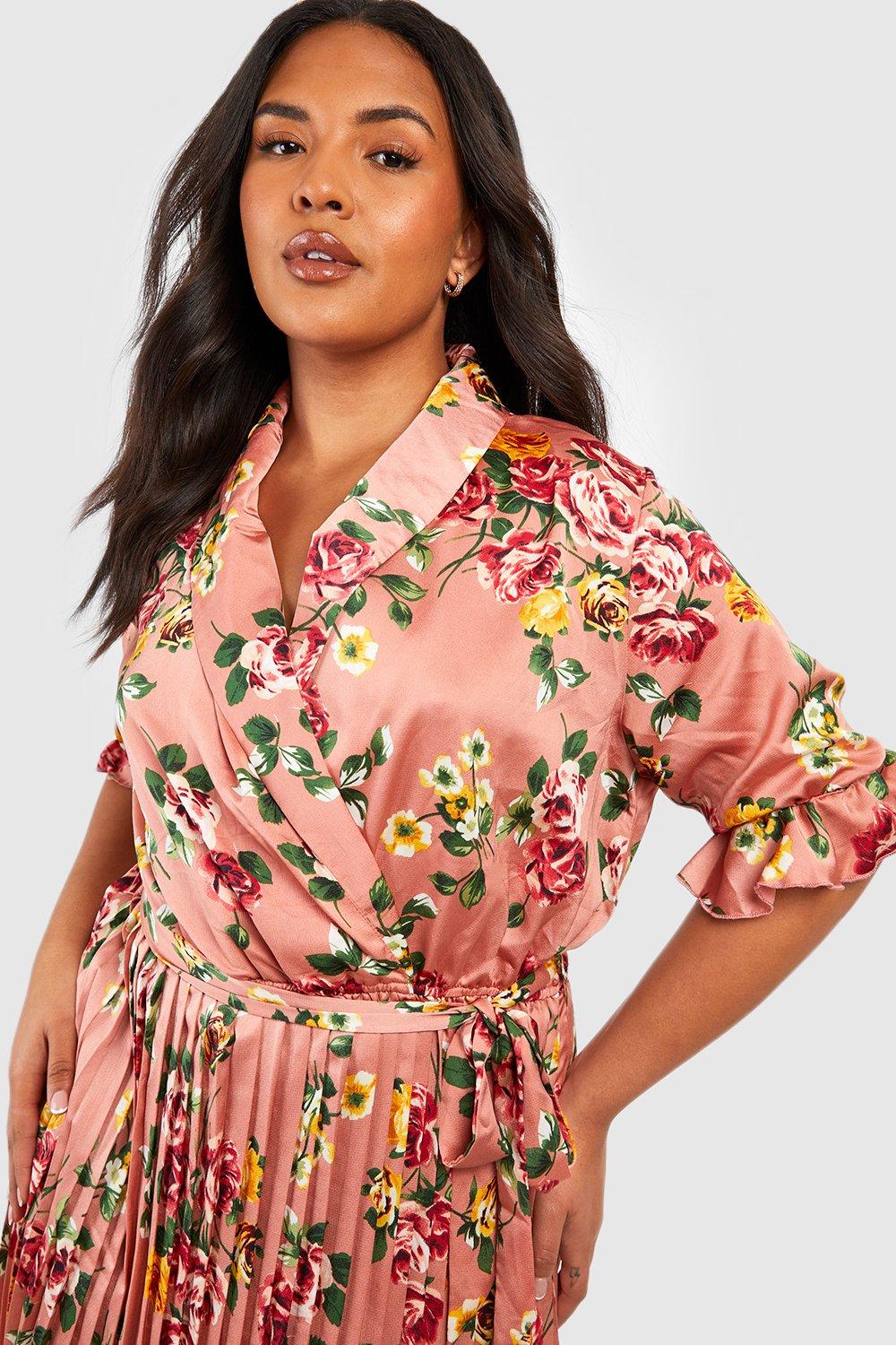 Boohoo floral hot sale pleated skater dress