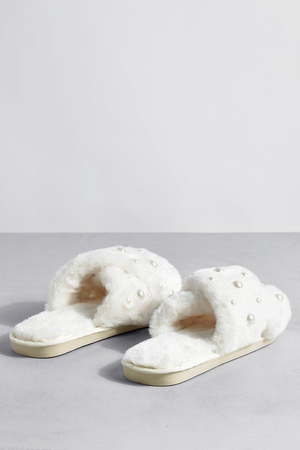 Boohoo slippers deals