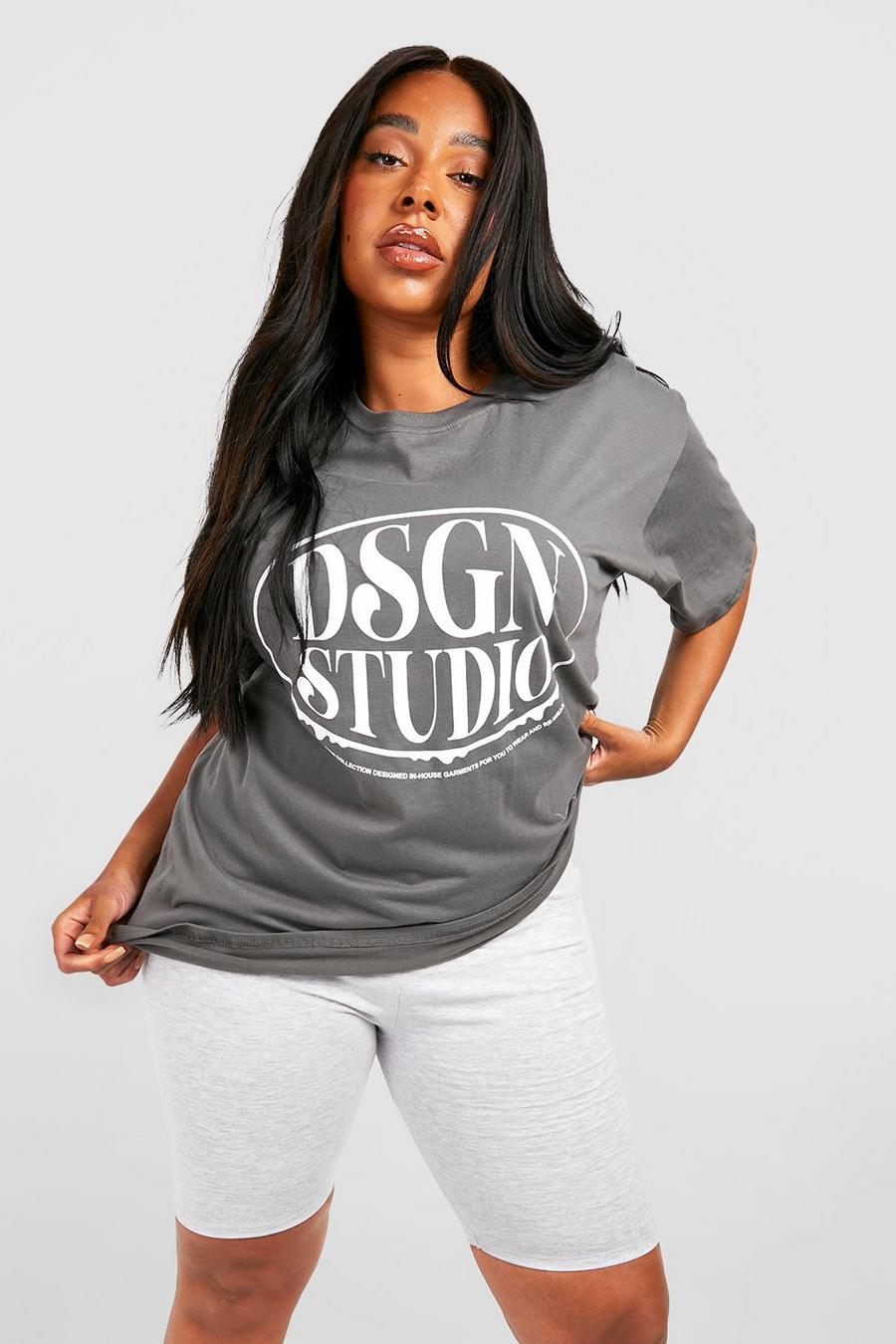 T-shirt Plus Size oversize con stampa Dsgn Studio sul petto, Charcoal grigio