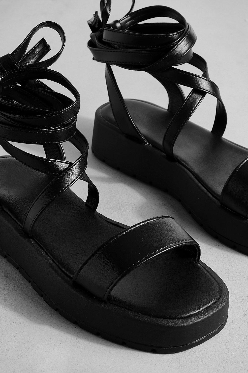 Black chunky best sale flatform sandals