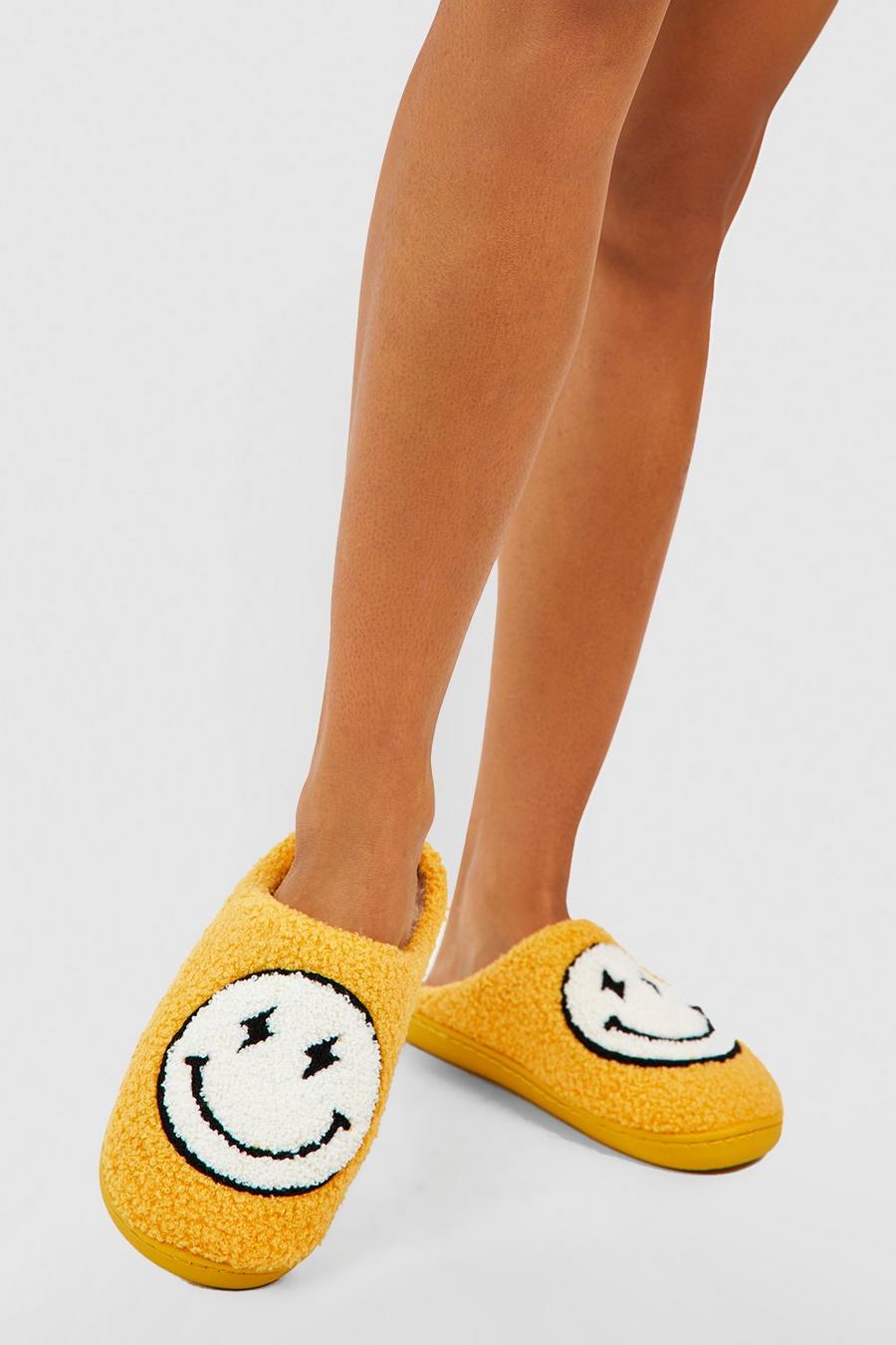 Yellow Happy Face Borg Slipper image number 1