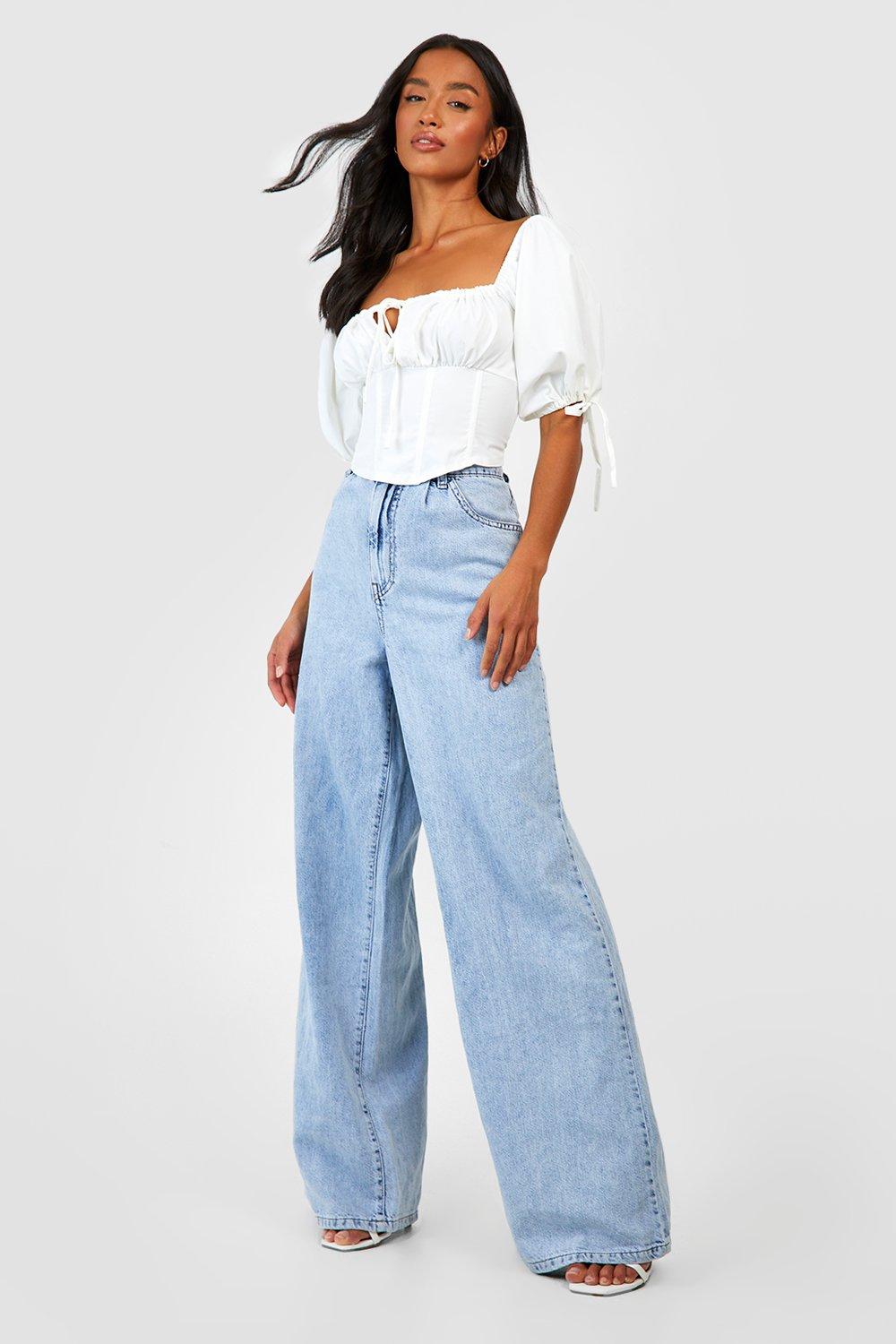 Petite Milkmaid Puff Sleeve Corset Top | boohoo
