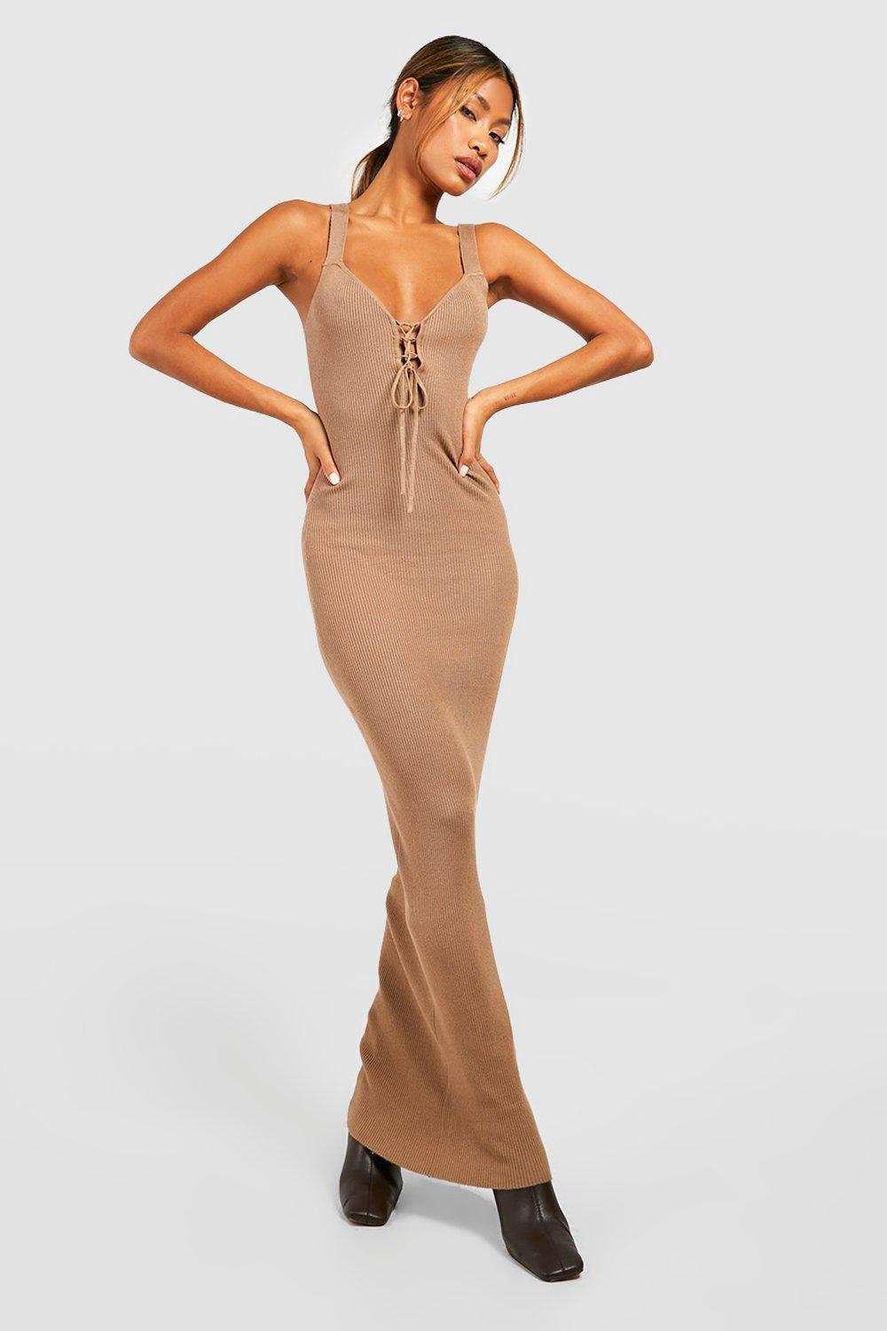 Vestito maxi in maglia con scollo profondo e laccetti boohoo IT