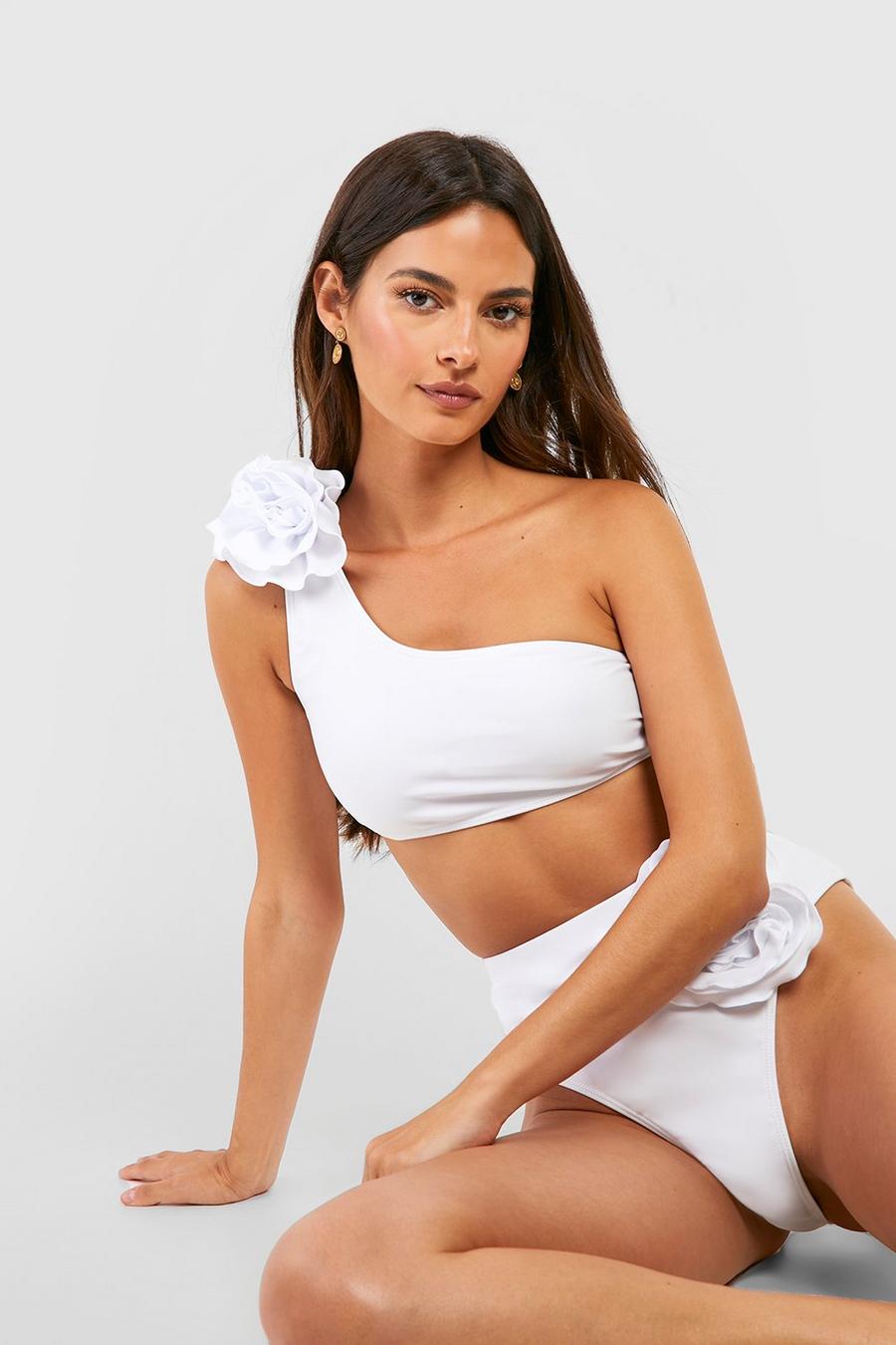 White blanc Rose Corsage One Shoulder Bikini Top