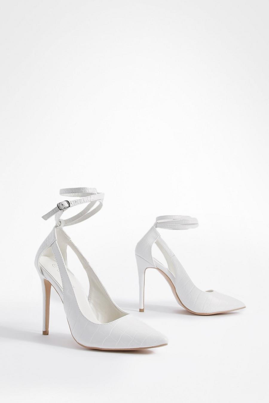 White blanc Cut Out Detail Lace Up Court Shoes  