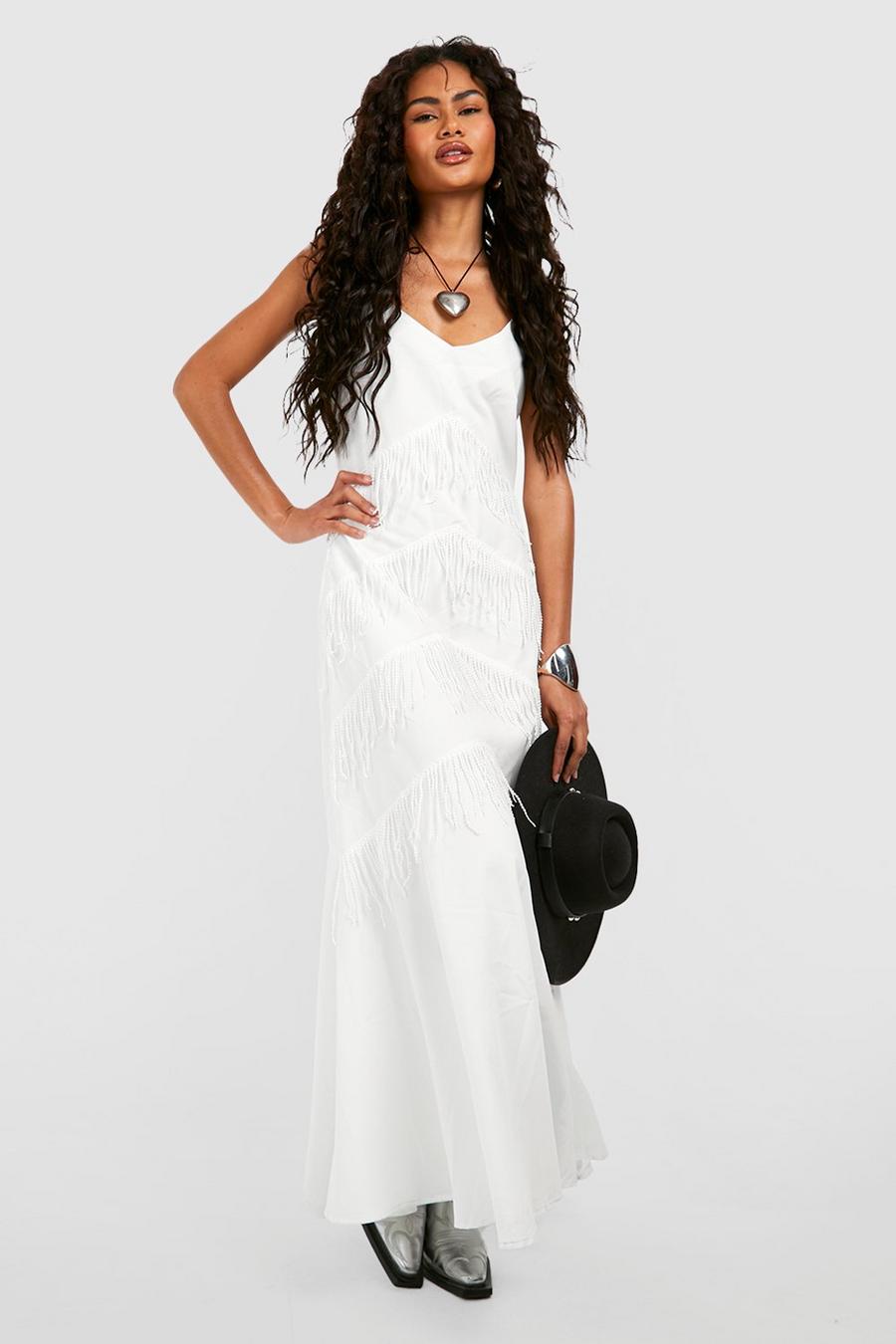 Ivory vit Tassle Detail Maxi Dress