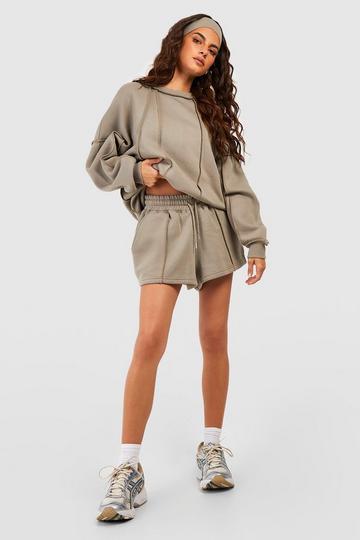 Exposed Seam Detail Oversized Sweat Shorts washed khaki