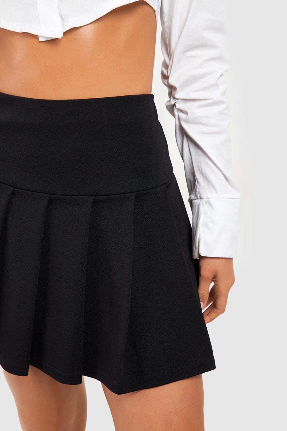 Black pleated skirt clearance boohoo