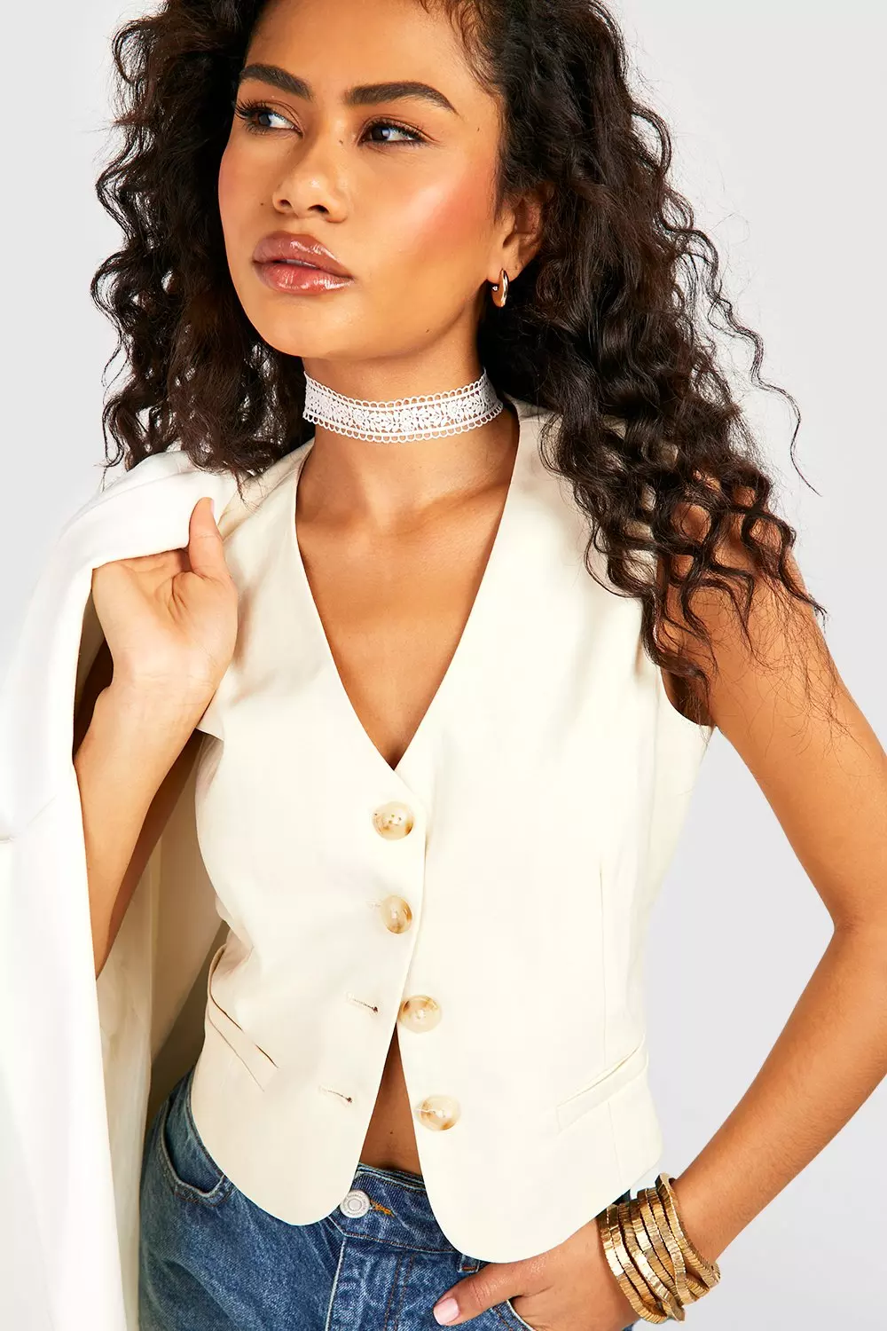 White Lace Choker  صورة بديلة