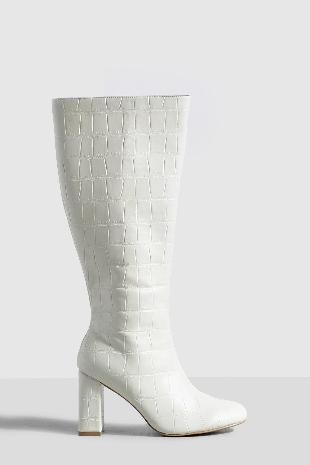 Boohoo 2024 white boots