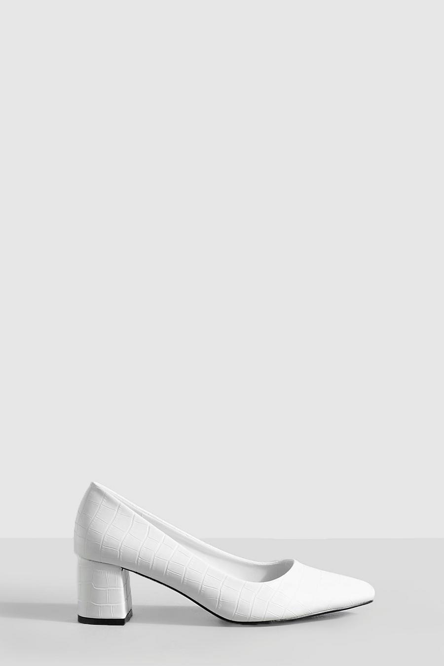 Zapatos de salón de holgura ancha bajos gruesos con acabado de cocodrilo, White blanco