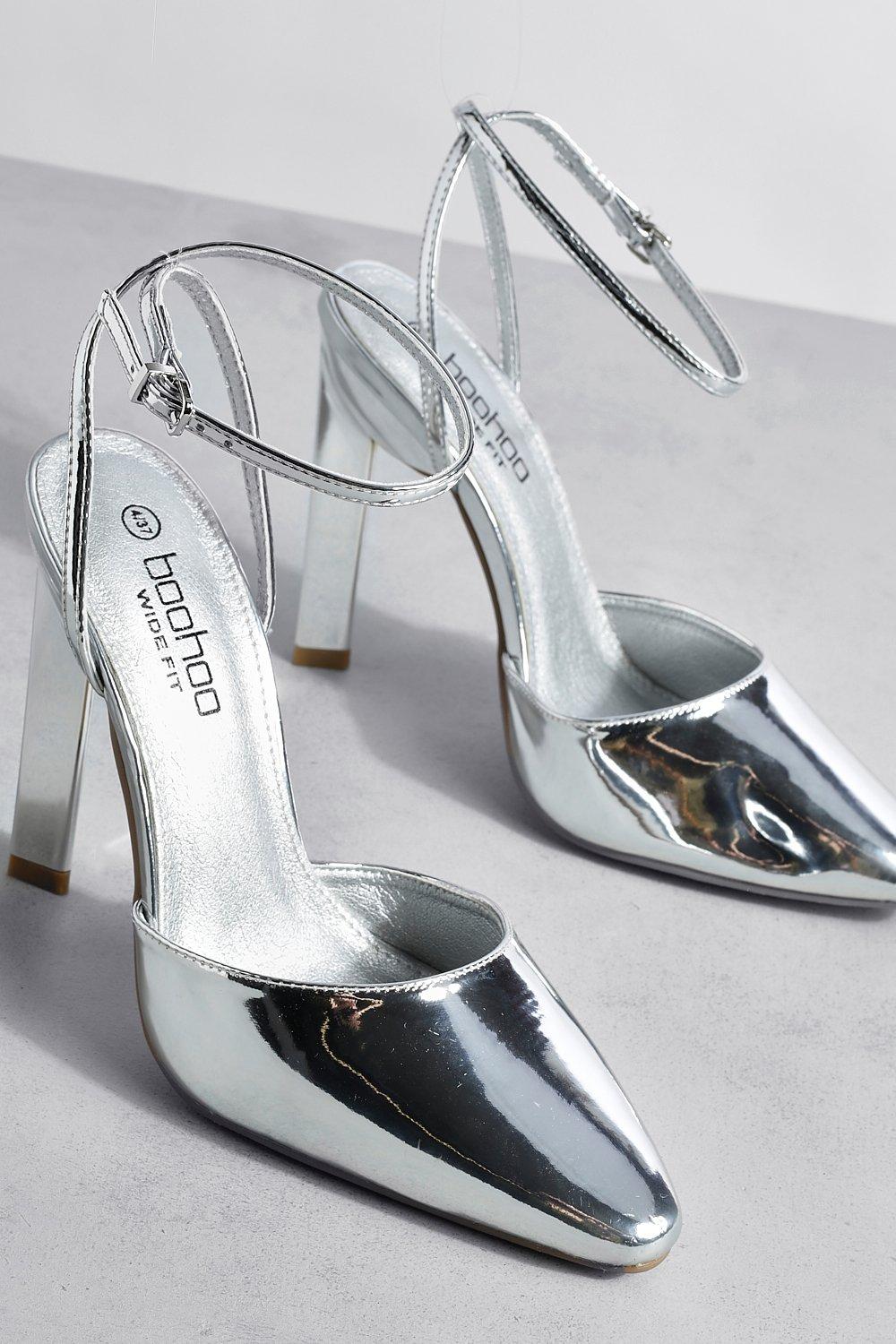 Silver pumps wide on sale width