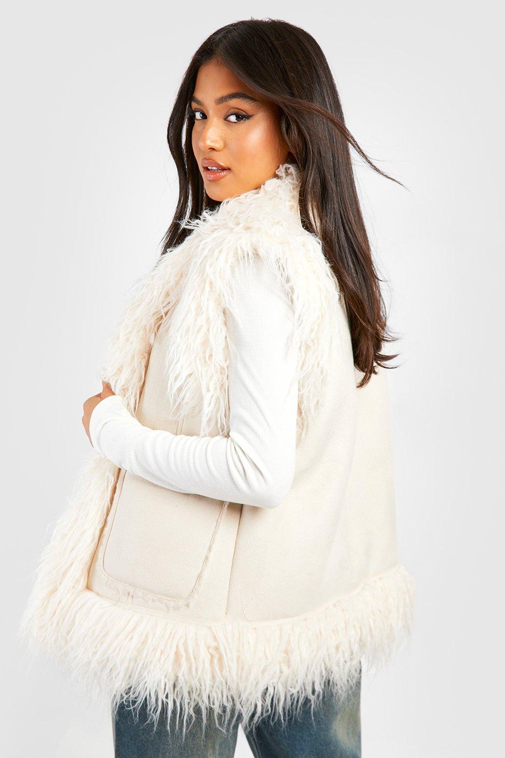 Chaleco Petite de ante y pelo sintetico boohoo ES