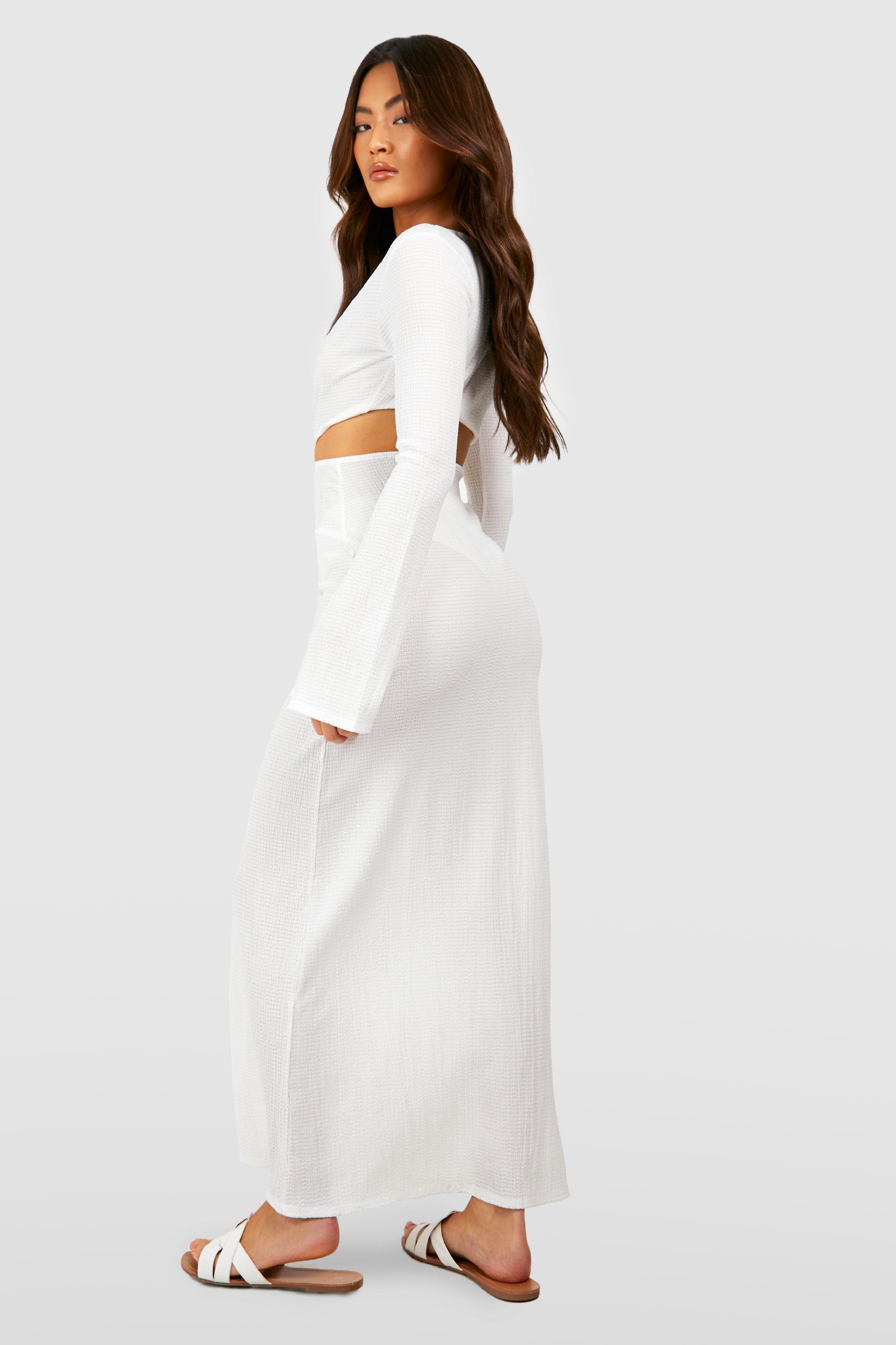 Boohoo Women s O Ring Flare Sleeve Cut Out Maxi Dress White