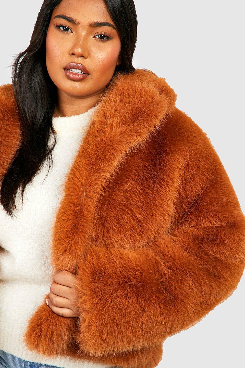 Boohoo Plus Textured Faux Fur Jacket in Natural