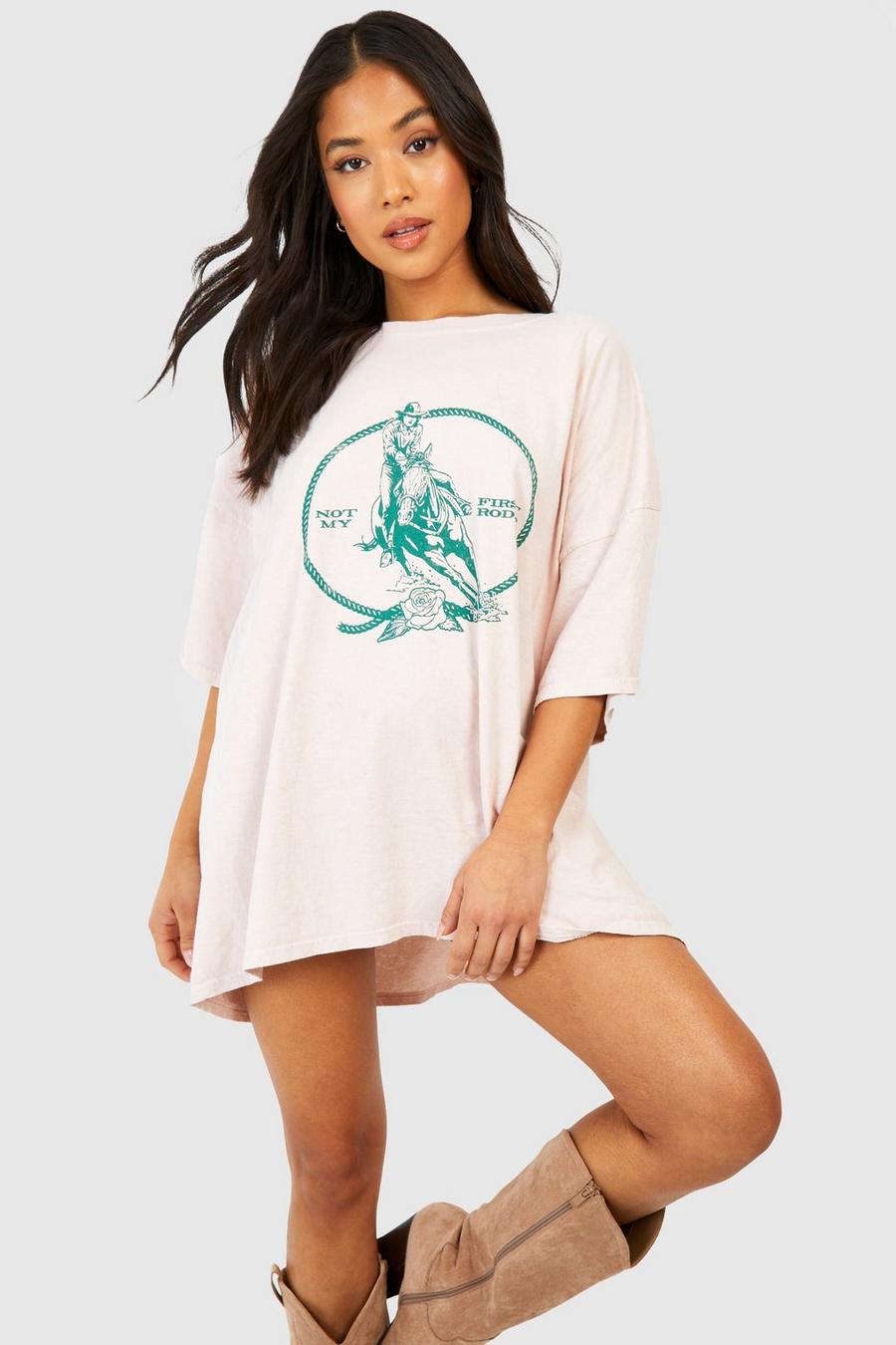 Petite - Robe t-shirt surteint à slogan Rodeo Cowgirl, Blush image number 1