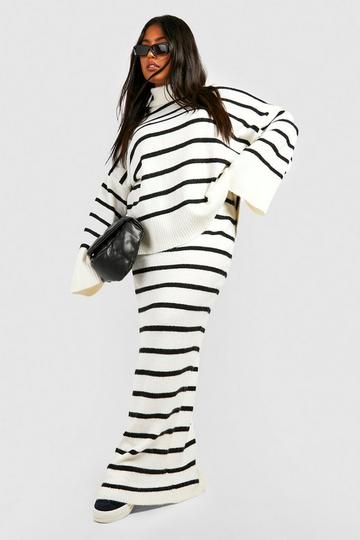 Plus Soft Knit Stripe Skirt ivory