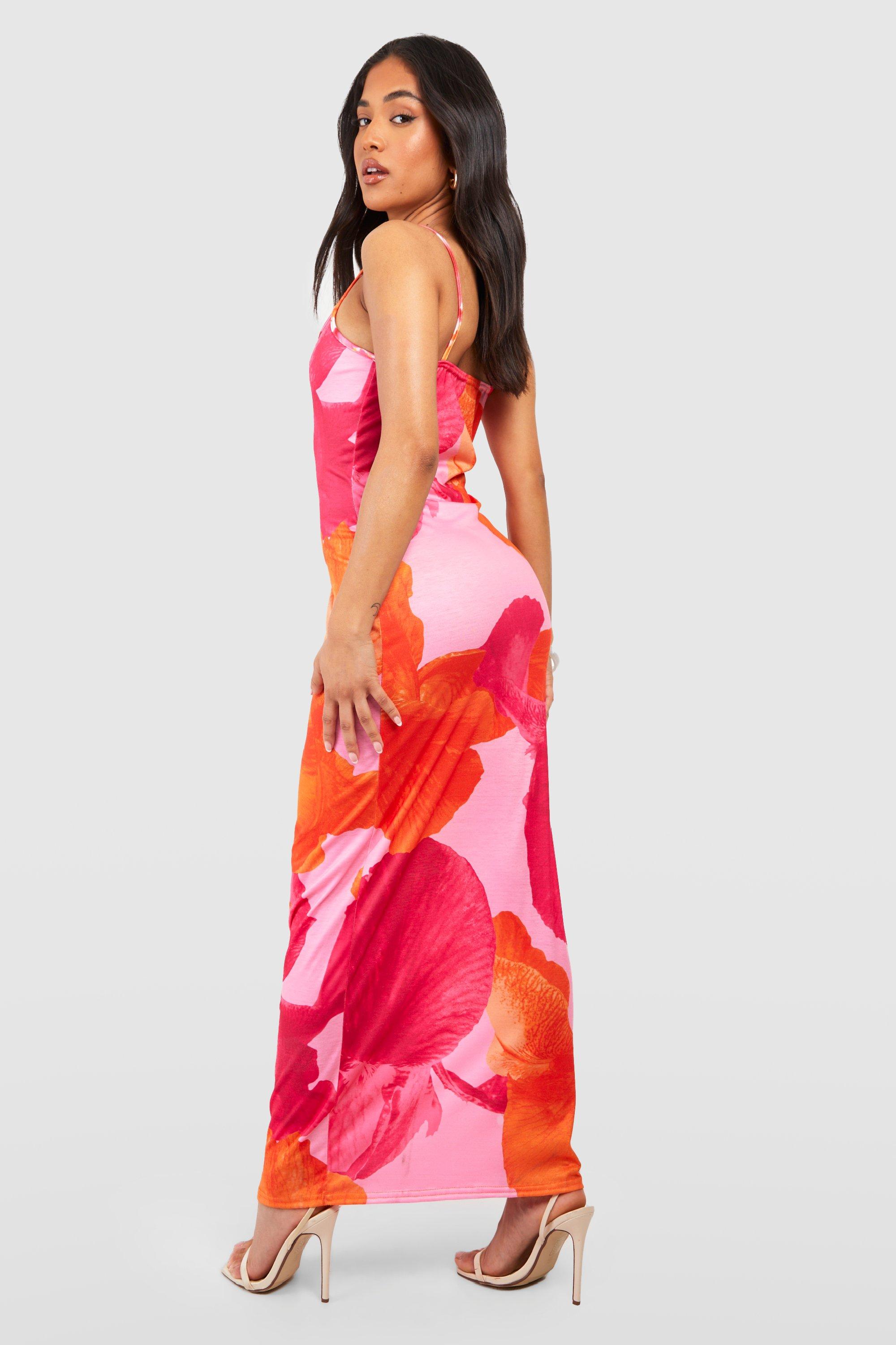 Women s Petite Floral Strappy Maxi Dress Boohoo UK